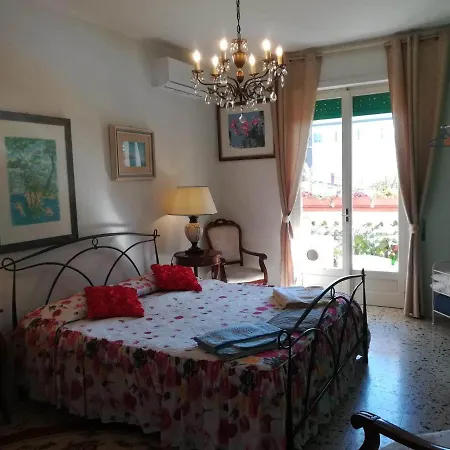 Bed and Breakfast Domus Aurea Oristano Esterno foto