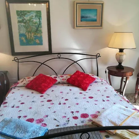 Bed and Breakfast Domus Aurea Oristano Esterno foto