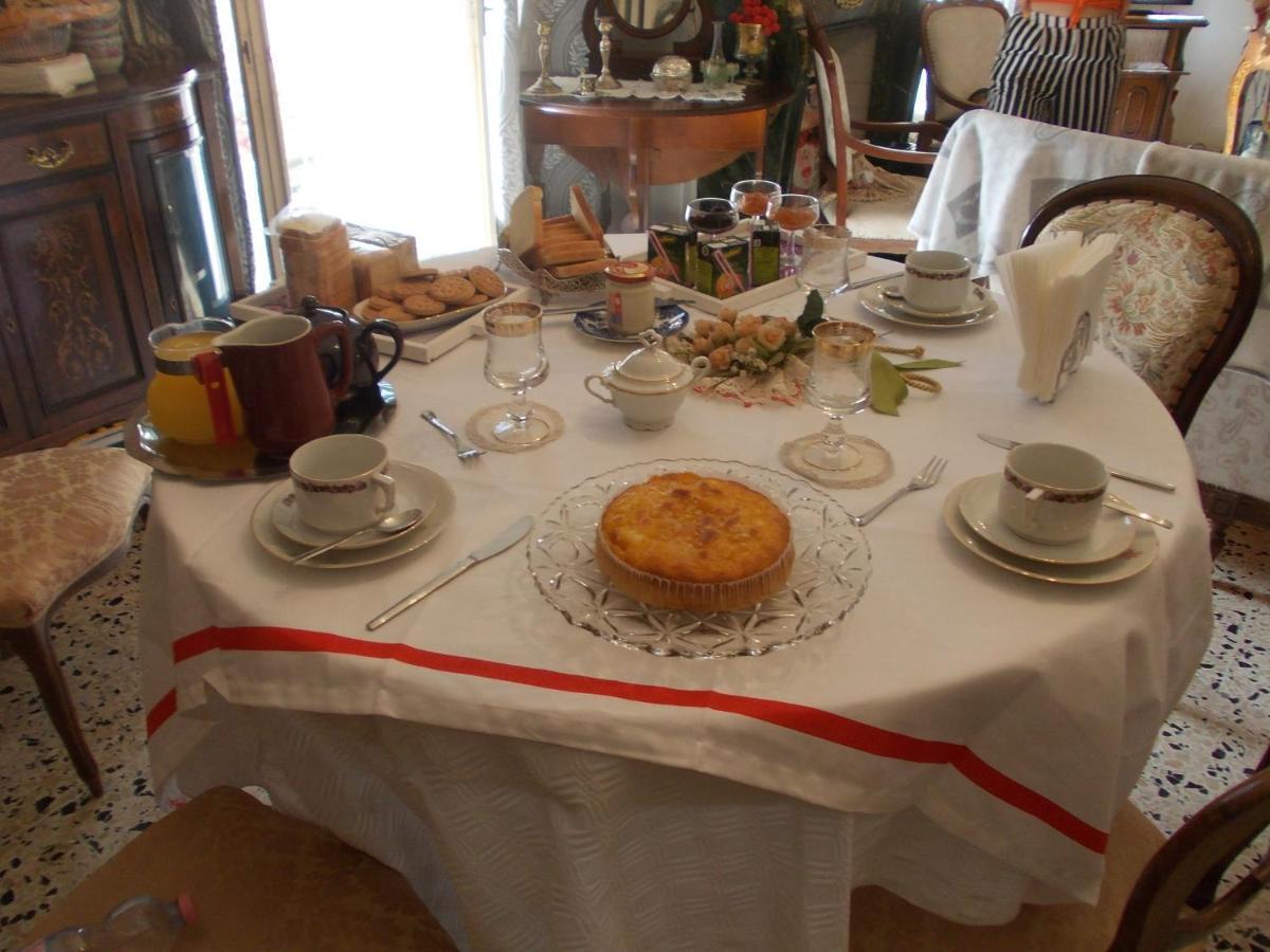 Bed & Breakfast Domus Aurea *