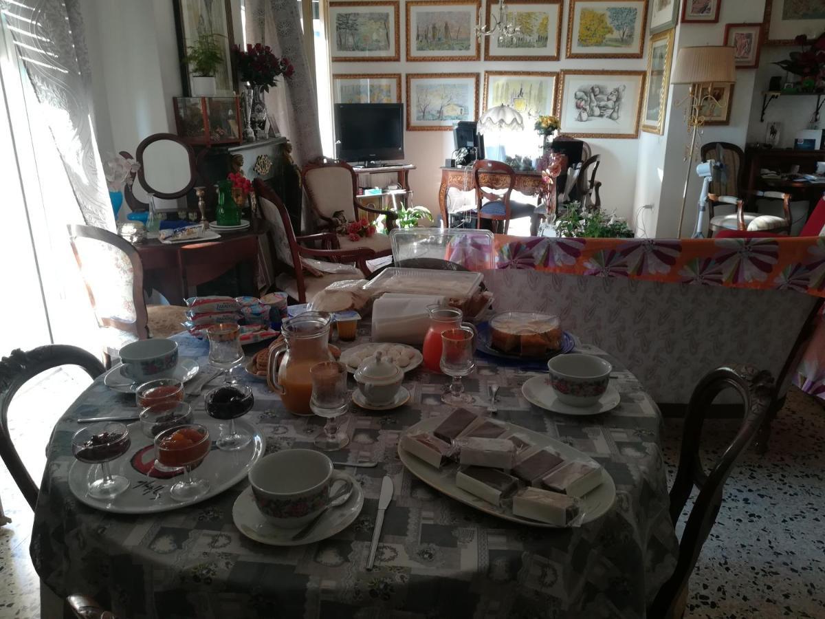 Domus Aurea Bed & Breakfast